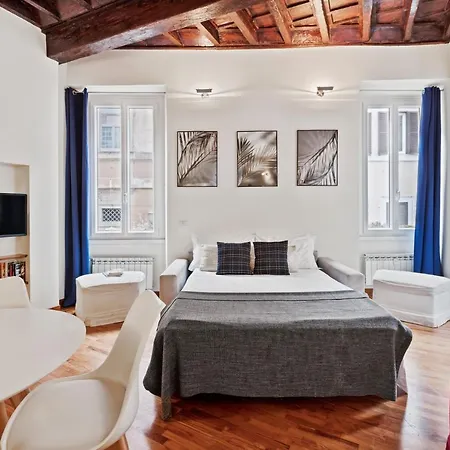 Wonderful Flat In The Historic Centre Of Appartement Rome